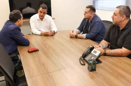 Vereador Jonathan Santos apresenta propostas para fomentar o turismo e o empreendedorismo em Rio Preto