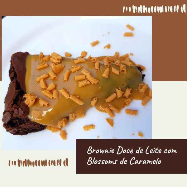 Brownie Doce de leite cartonado com Blossons de Caramelo (Imagem Principal)