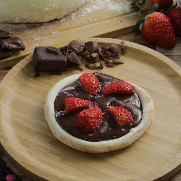 38 Esfiha Chocolate c Morango (Imagem Principal)