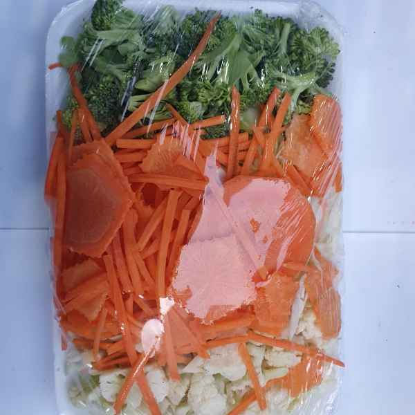 Bandeja de brocolis, cenoura e couve flor!! (Imagem Principal)