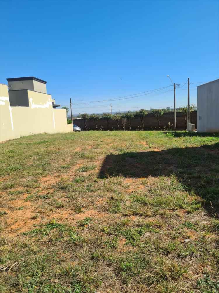 Terreno Condomínio Jd. Botânico/Bady Bassitt