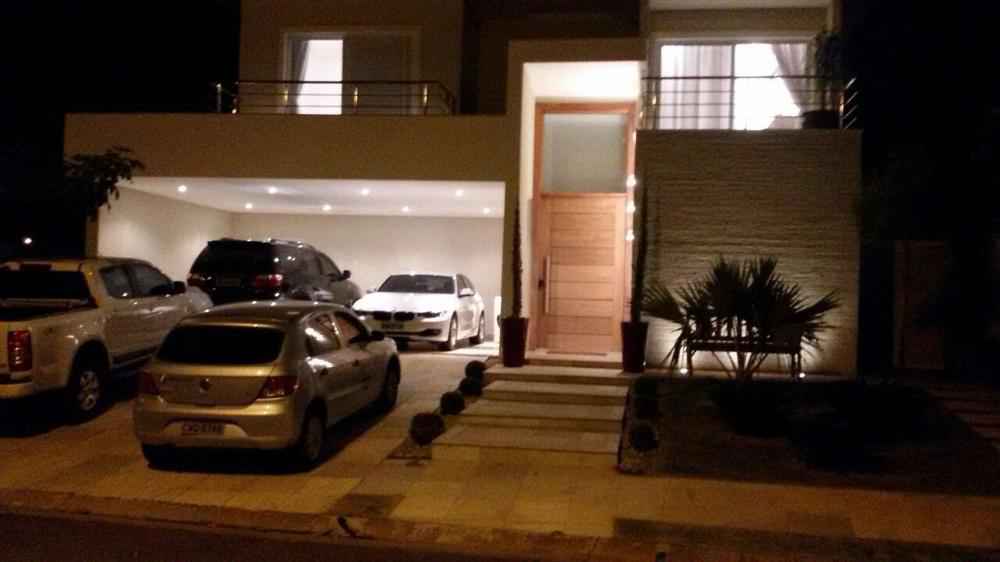 CASA ESPETACULAR NO CONDOMÍNIO DAMHA V