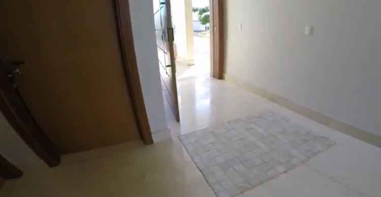 CASA ESPETACULAR NO CONDOMÍNIO DAMHA V