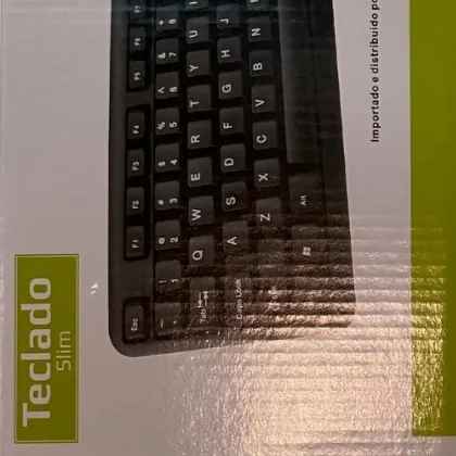 Teclado Formato Slim Conexão Usb Preto X Cell Para Notebook (Imagem Principal)