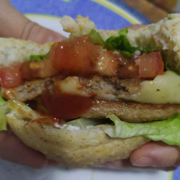 Pão para Hamburguer (Embalagem com 04 Unidades) (Imagem secundária 1)