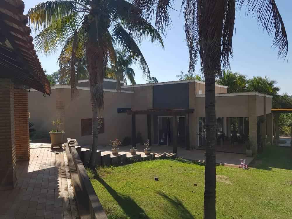 Casa à Venda em Jales-S.P.