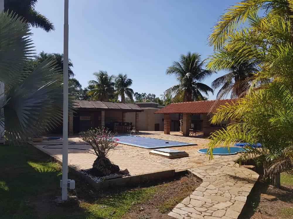 Casa à Venda em Jales-S.P.