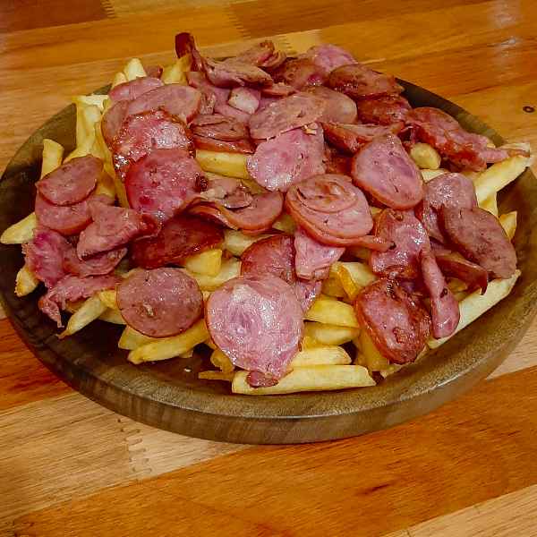 Batata Frita com Calabresa (Imagem Principal)