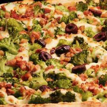 Pizza Brocolis com Alho (Imagem Principal)