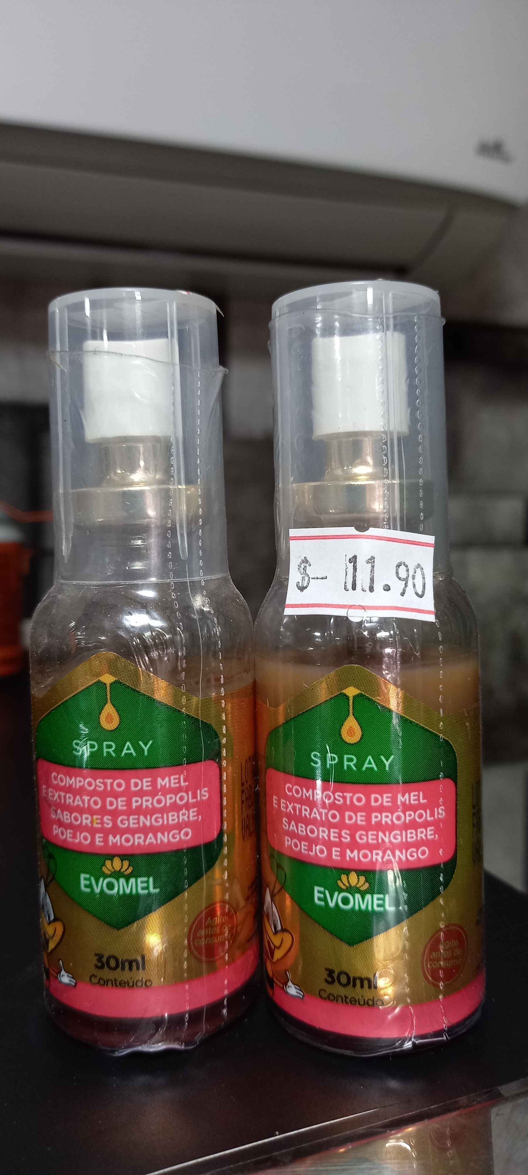 COMPOSTO DE MEL E EXTRATO DE PROPOLIS SABOR GENGIBRE, POEJO E MORANGO 30ML (Imagem Principal)