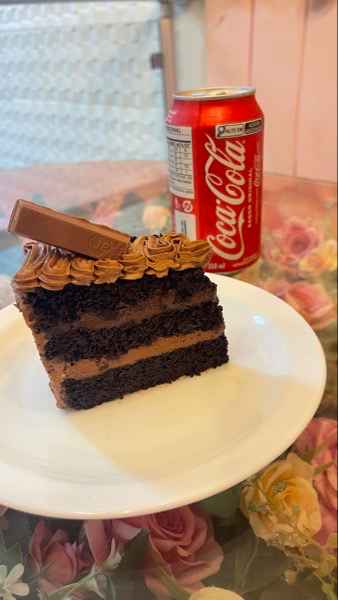 Combo Fatia Chocomousse, Pastelzinho E Coca Lata (Imagem Principal)