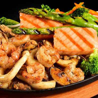 Teppan de Salmão (serve 03 pessoas) (Imagem Principal)