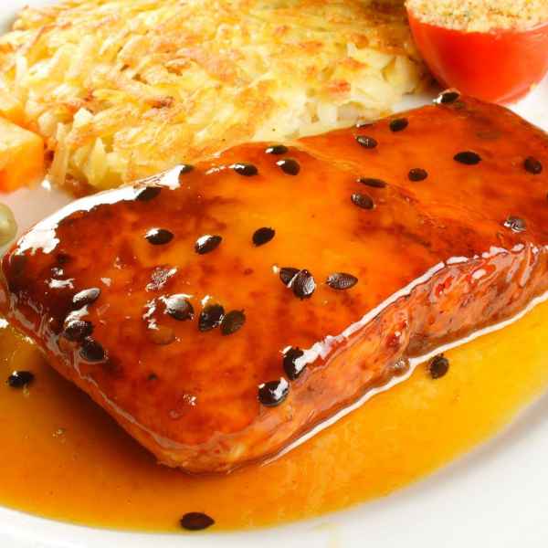 Salmão ao Molho Maracujá (Imagem Principal)