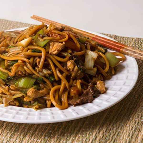 Yakissoba Tradicional (Imagem Principal)