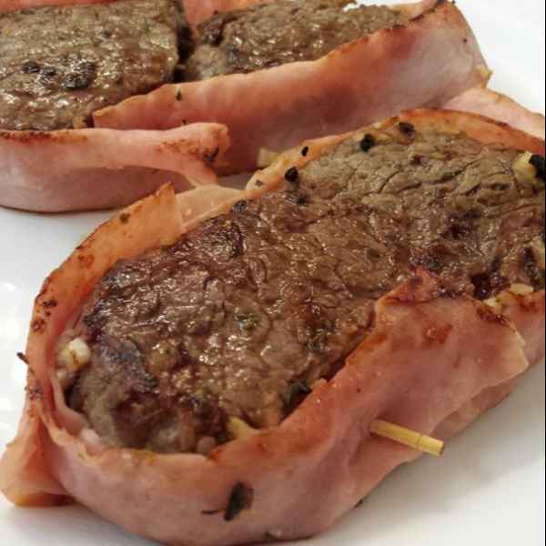Medalhão de Filé Mignon com Bacon (Imagem Principal)