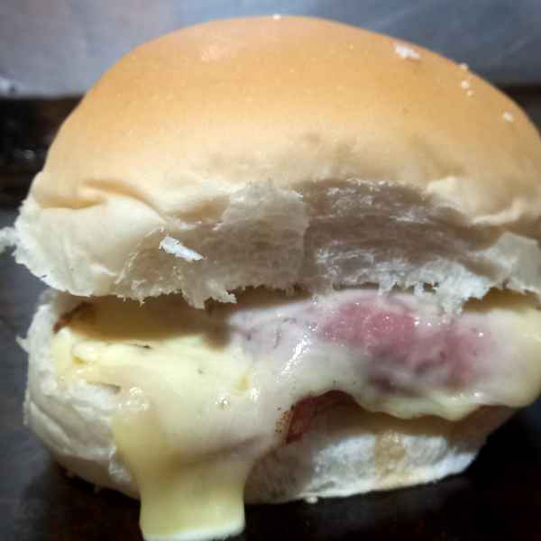 X- BURGUER (Imagem secundária 1)
