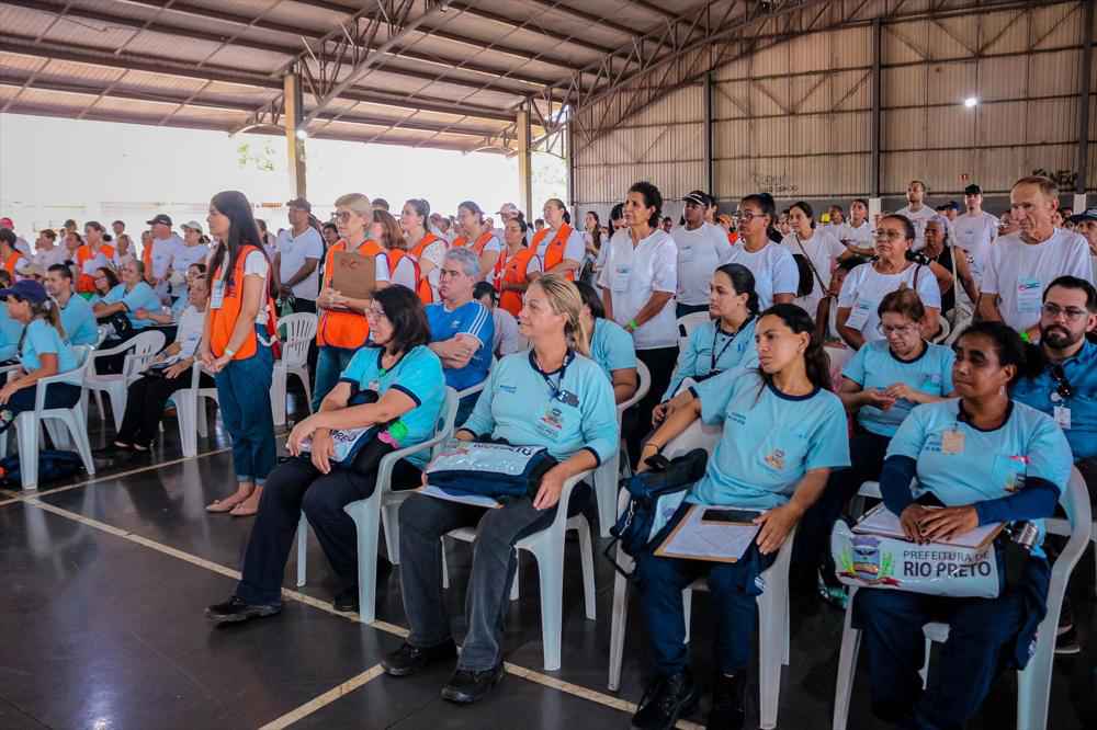 Mutirão “Rio Preto Sem Dengue” no Solo Sagrado