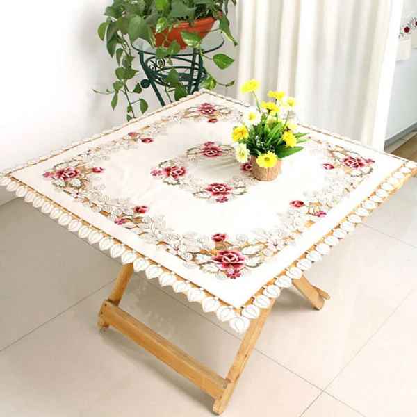 Toalha de Mesa (Pequena) (Imagem Principal)