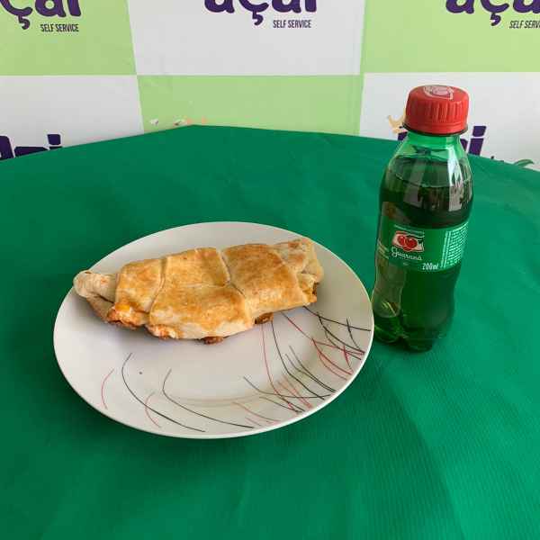 Combo Enrolado de Frango com Queijo + Refrigerante de 200ml (Imagem Principal)