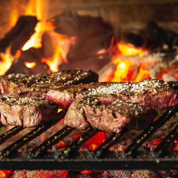 SEGUNDA A SÁBADO - Churrasco ou Frango Assado (Marmitex Simples) (Imagem Principal)