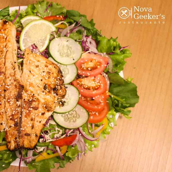 Salada de Frango (Imagem Principal)