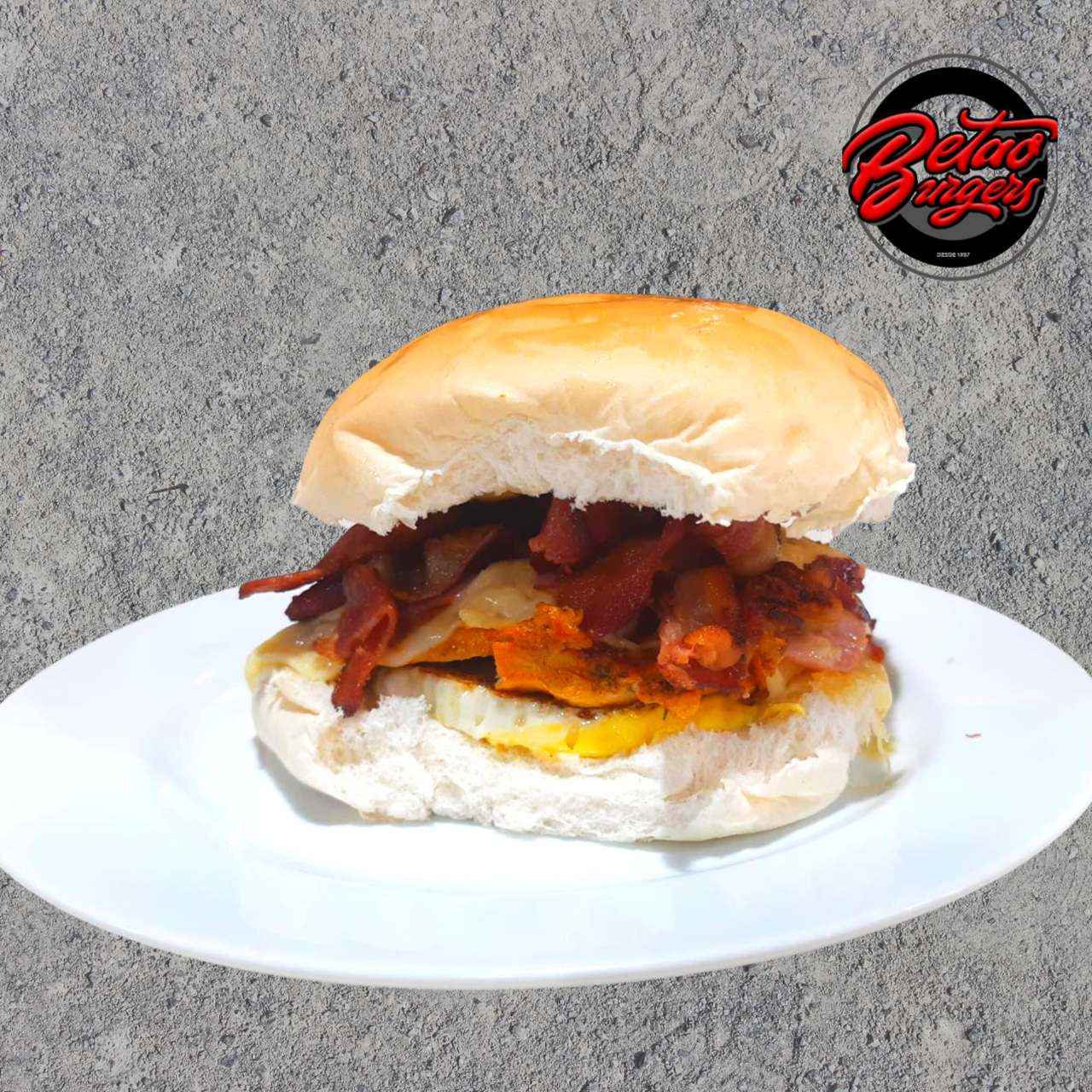 PEITO DE FRANGO EGG BACON (Imagem Principal)