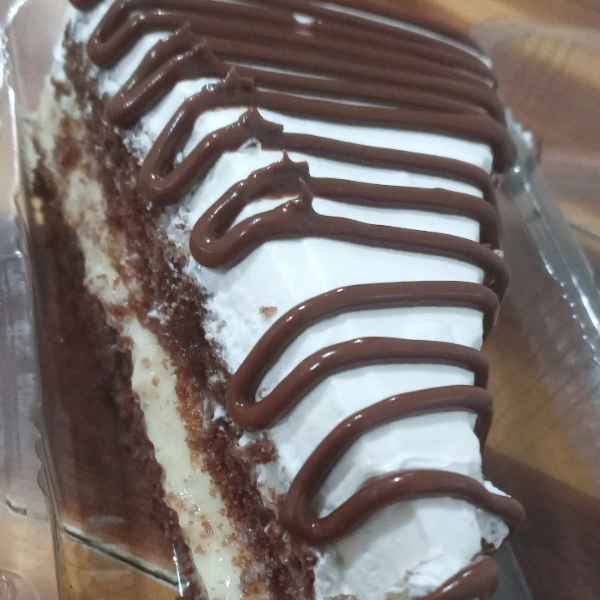 Bolo Choconinho Com Fios De Nutella (Imagem Principal)
