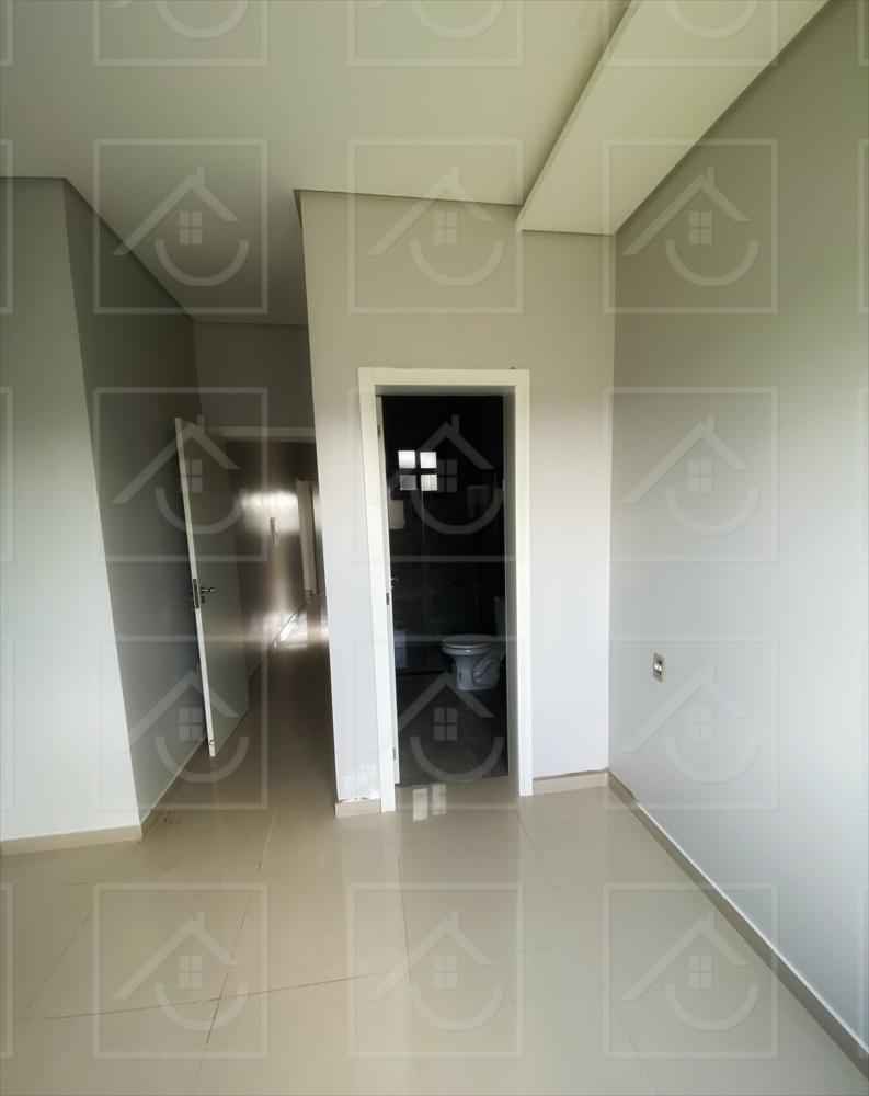 Casa à Venda no Loteamento Adamante