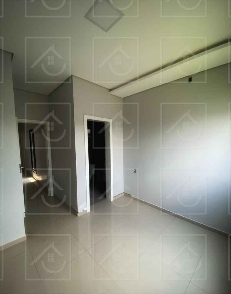 Casa à Venda no Loteamento Adamante