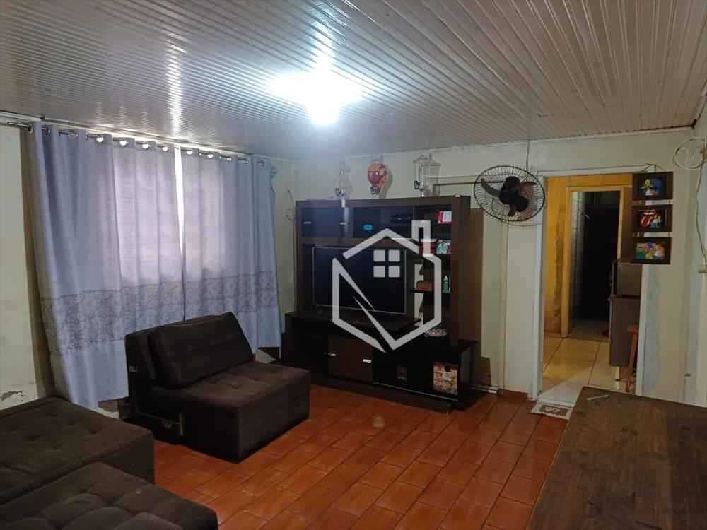 Casa c/ piscina em Medianeira