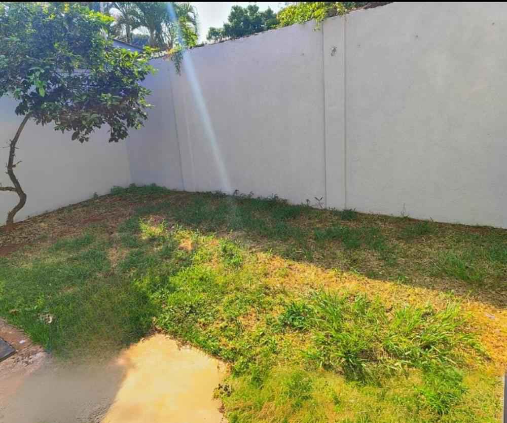 Casa à venda na Itaipu A