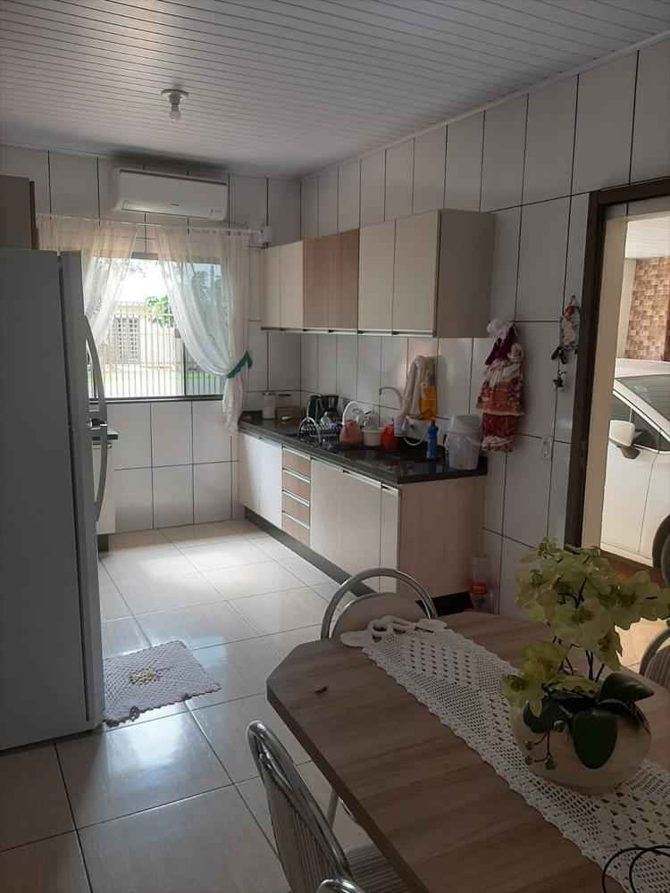 Casa à venda em Parque dos Estados - Santa Terezinha de Itaipu