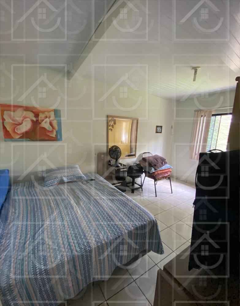 Vende-se ou permuta-se por imóvel em Cascavel / PR