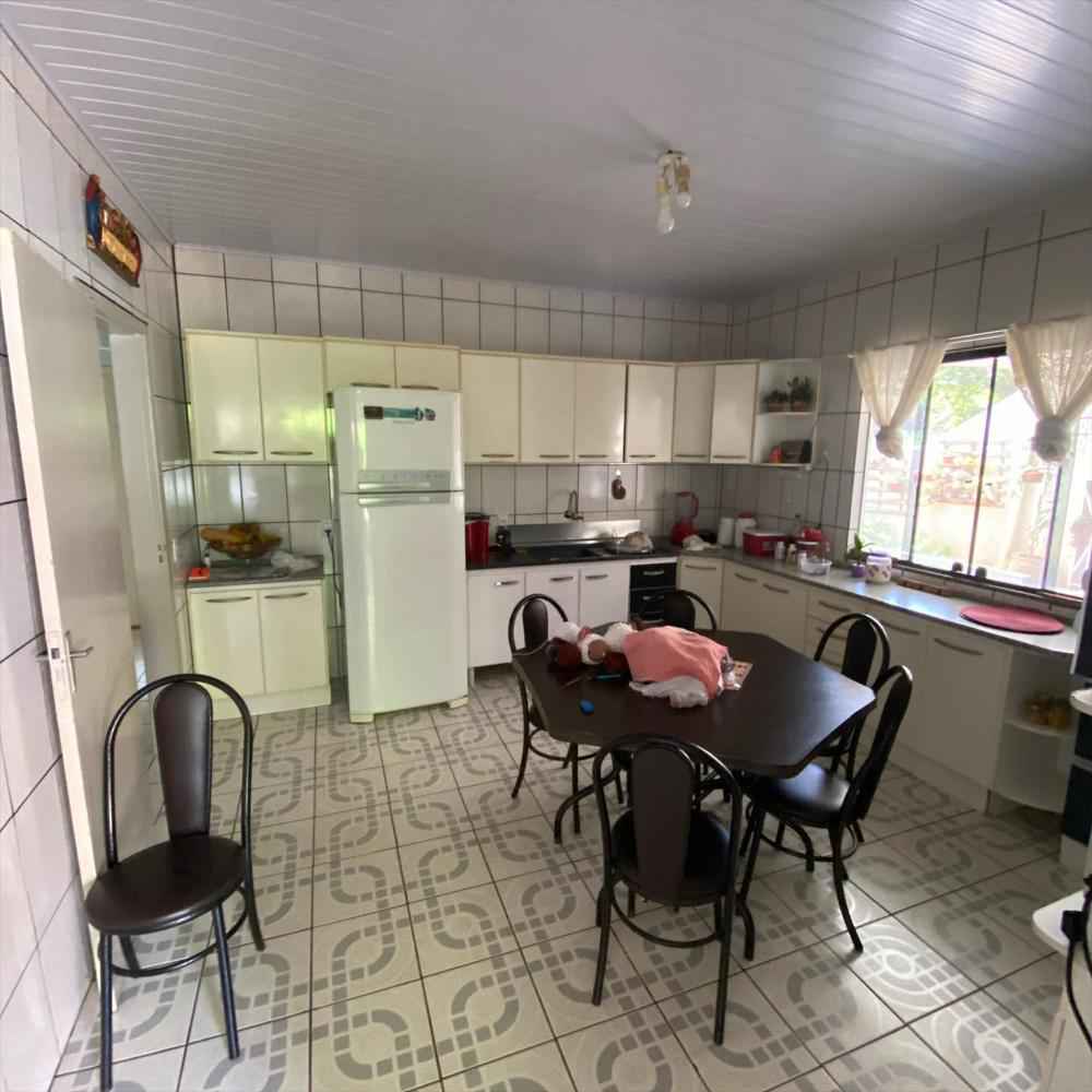 Vende-se ou permuta-se por imóvel em Cascavel / PR