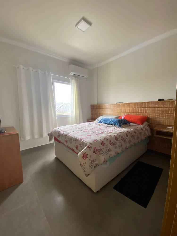 Apartamento na Praia