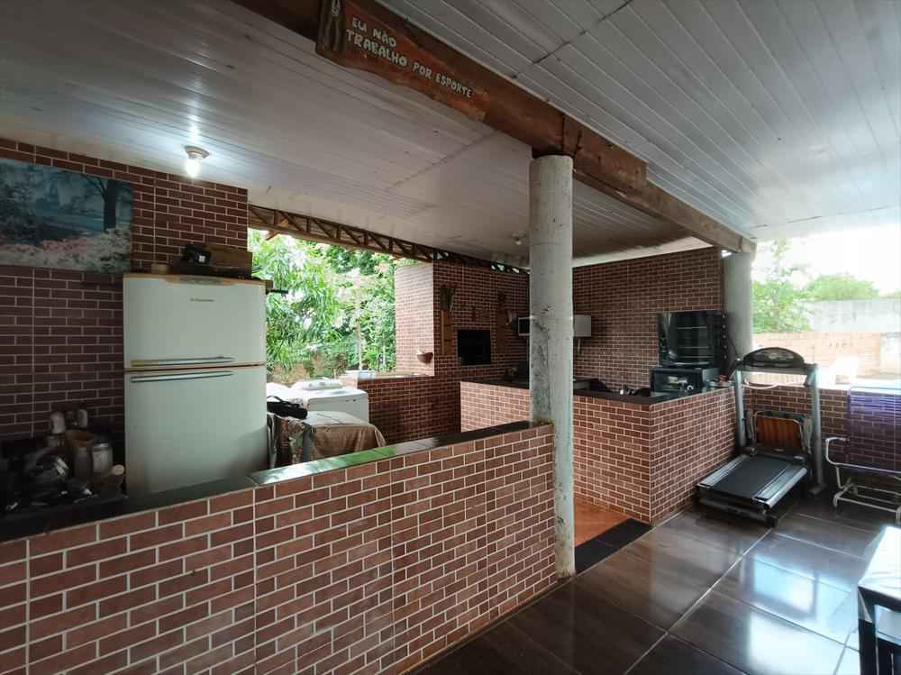 Casa Mobiliada com Ponto Comercial