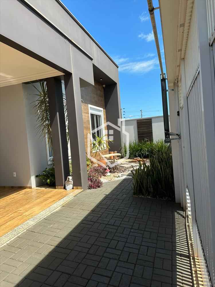 Casa Alto Padrão Localizada no Jardim Mariana – São Miguel do Iguaçu - PR