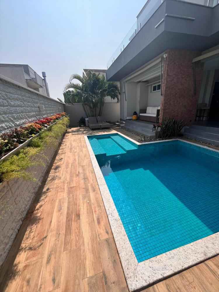 SOBRADO de Alto Padrão à Venda no Condomínio Terras Alphaville II – Foz do Iguaçu