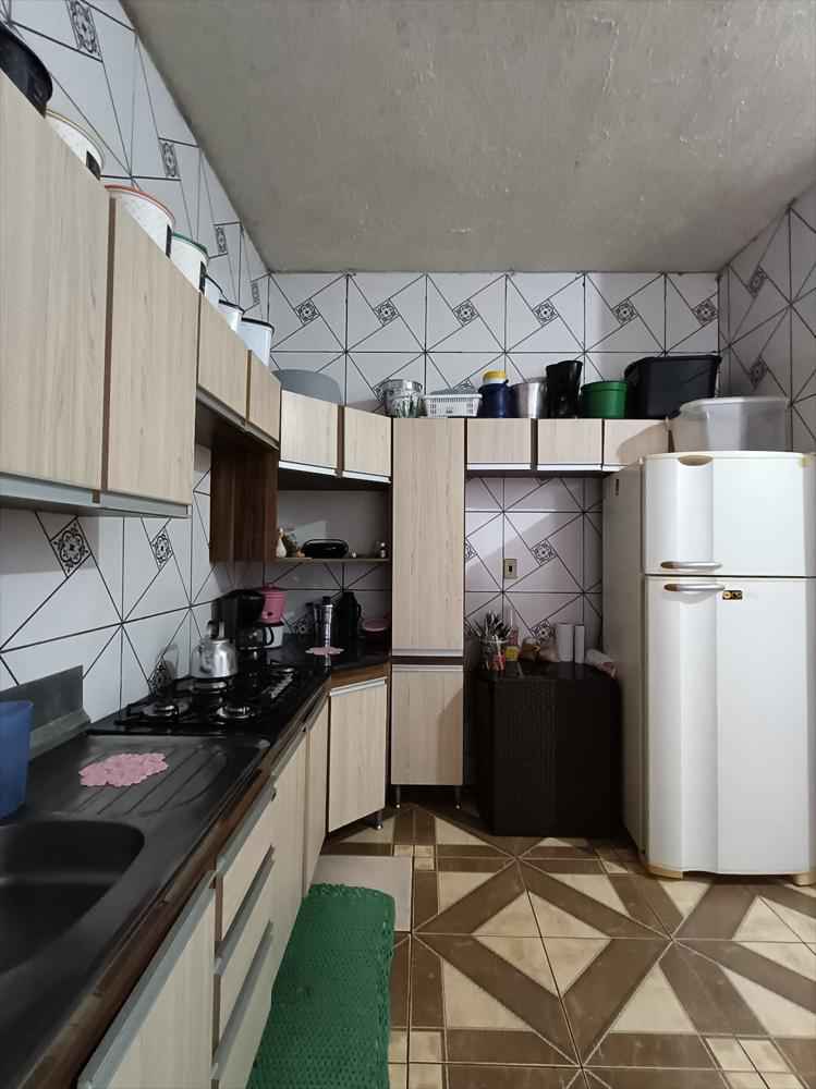 Casa Mobiliada com Ponto Comercial