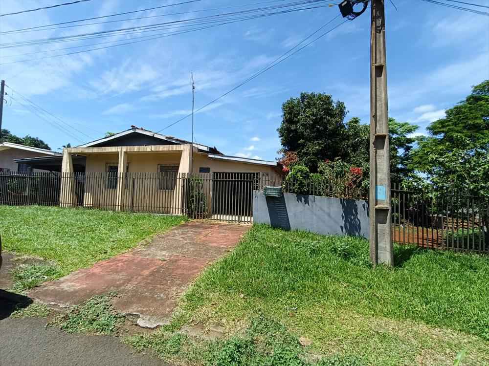 Casa à venda no Centro