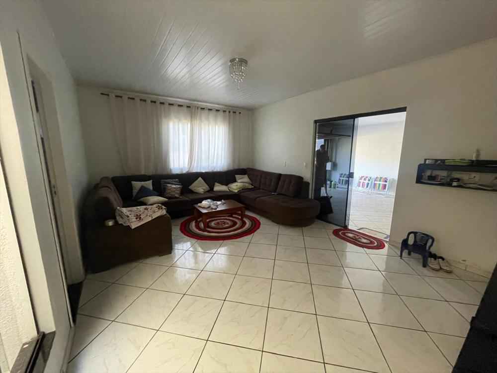 Casa em medianeira - Jardim Irene