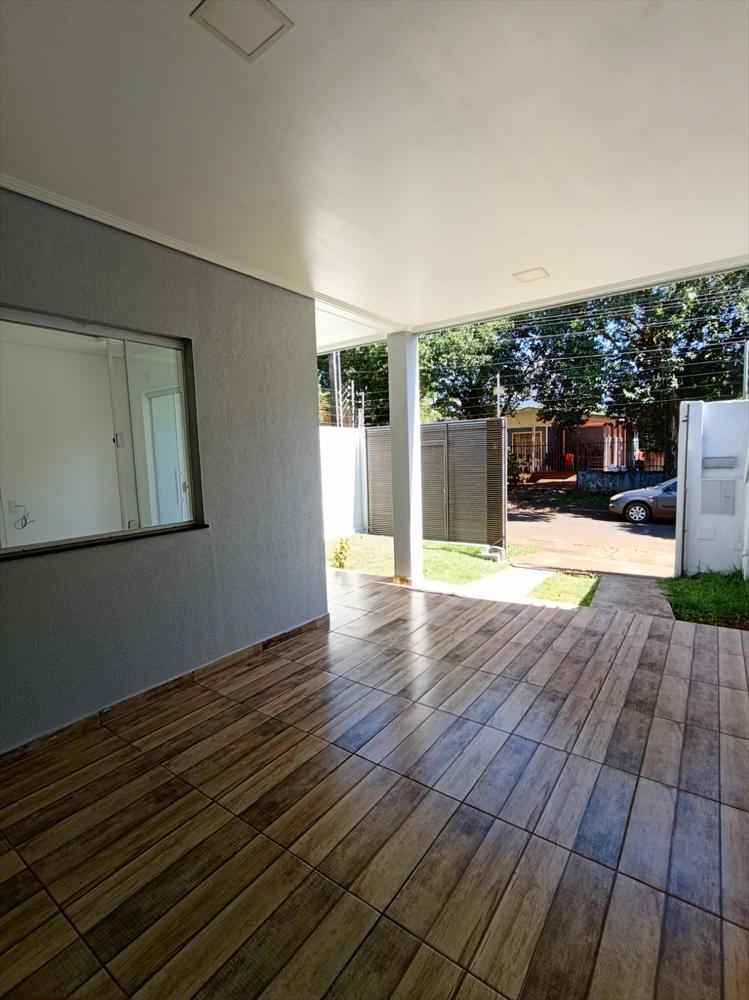 Casa à venda na Itaipu A