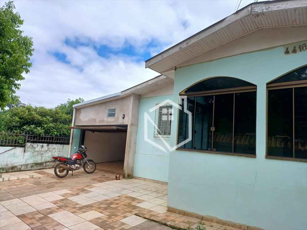 Casa c/ piscina em Medianeira
