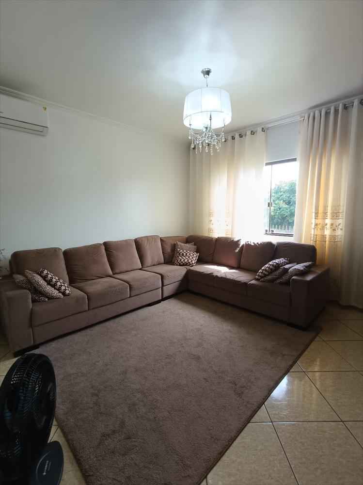 Casa à venda no Mariana