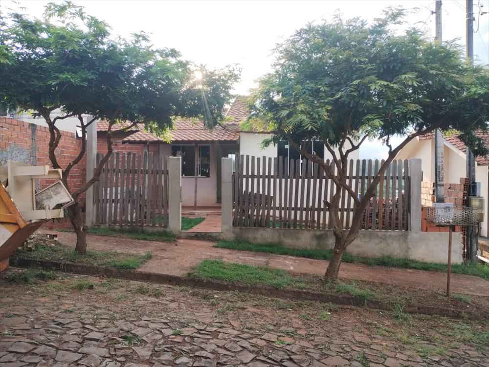 CASA NO BAIRRO FLORENÇA