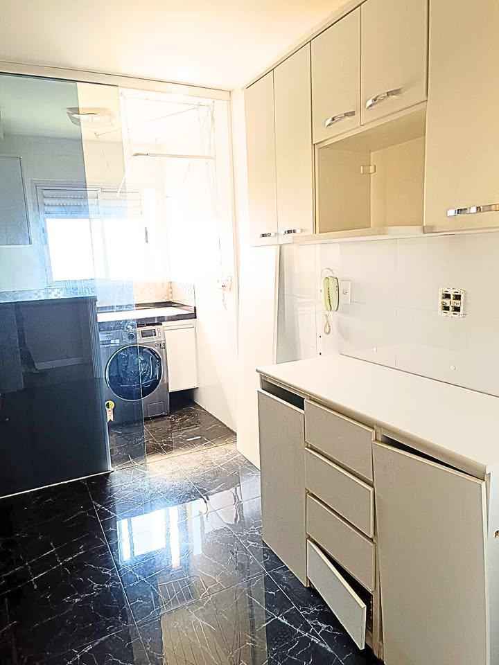 APARTAMENTO COM 3 DORMS E 2 BANHEIROS EM RAPOSO TAVARES