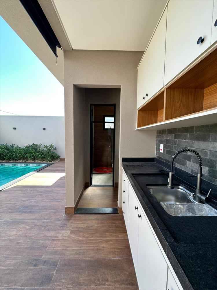 Casa Condomínio Maria Júlia - Linda!