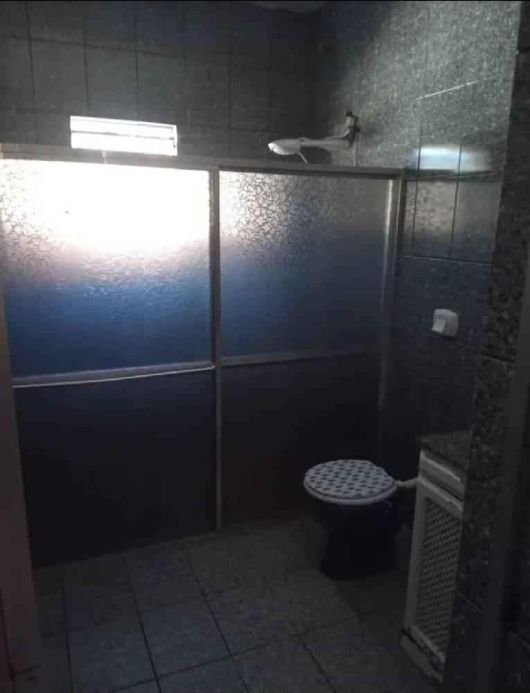 Sua Nova Casa no Jardim Santa Rosa, Queimados! Ampla e Bem localizada.