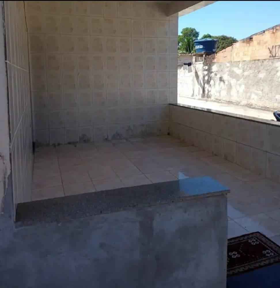 Sua Nova Casa no Jardim Santa Rosa, Queimados! Ampla e Bem localizada.