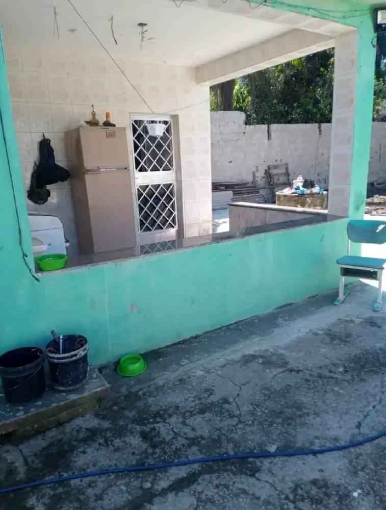 Sua Nova Casa no Jardim Santa Rosa, Queimados! Ampla e Bem localizada.